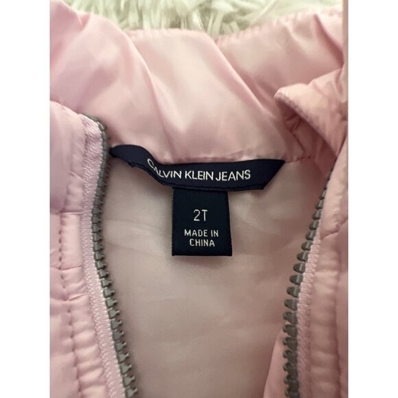 Calvin Klein 2T Puffer Vest Pink and Silver Spellout - Picture 3 of 4